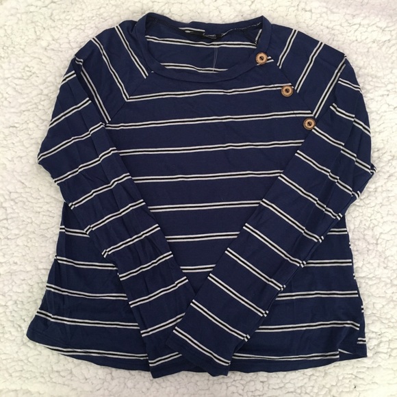 Q Striped Long Sleeve - Picture 1 of 2